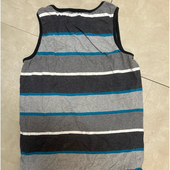 DC Tank Top - Picture 3 of 3